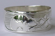 Engraved Mountain Rings - MnREng9 Bear Fetish and Mountains engraved in silver wide band ring