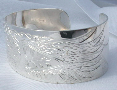Non-Native Bracelets - NNb3 - 2 Dragons in silver - 1-1/2" wide cuff