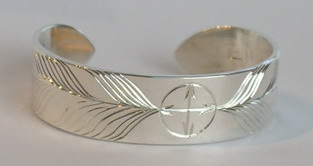 Baby Bracelets - MdBS3 Medicine Wheel, with 2 large feathers